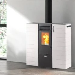 Poêle à Granulés Canalisable Extra Plat Fango -Poeleabois Boutique poele a granules canalisable extra plat fango fango blanc 1